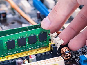 Introduction to DDR4 and DDR5 Memory