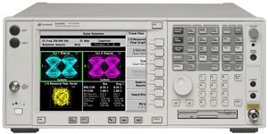 E4443A PSAスペクトラム・アナライザ、3 Hz～6.7 GHz
