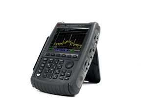 N9952A FieldFox ハンドヘルドマイクロ波アナライザ、50 GHz | Keysight