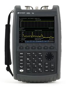 N9912A FieldFox Handheld RF Analyzer, 4 GHz and 6 GHz