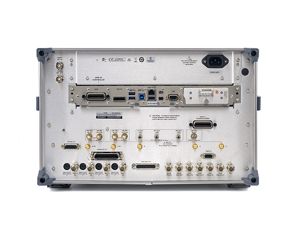 テクニカルサポート: N5245B PNA-Xマイクロ波ネットワーク・アナライザ