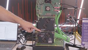 레슨 3 - PCIe® 6.0 프로토콜 테스트 - 분석기 및 연습기 데모