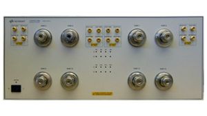U3045AM08 50 GHz 8 端口机械测试仪