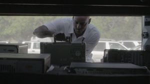 United States Next-Day Courier Service and Shipping Options