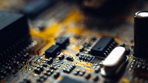 Mini-Circuits Decreases Manufacturing Test Time by 80 Percent with Keysight’s Multiport PXI Vector Network Analyzer