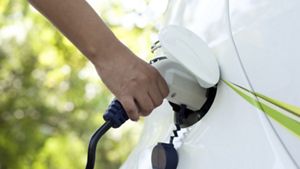 Emerging Solutions to Hybrid and Electric Vehicle DC:DC Converter Design and Test